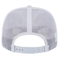 Casquette extensible à bouton-pression 9SEVENTY blanche New Era pour homme avec dos en maille et motif flamant rose des Boston Red Sox