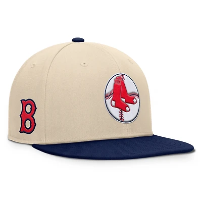Casquette snapback Bounder Fanatics pour homme, couleur naturelle/bleu marine, collection Cooperstown des Red Sox de Boston
