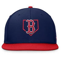 Casquette Snapback Fanatics bleu marine/rouge Boston Red Sox Batter's Box pour homme
