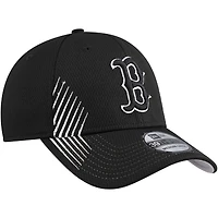 Men's New Era Black Boston Red Sox Active Dash Mark 39THIRTY Flex Hat