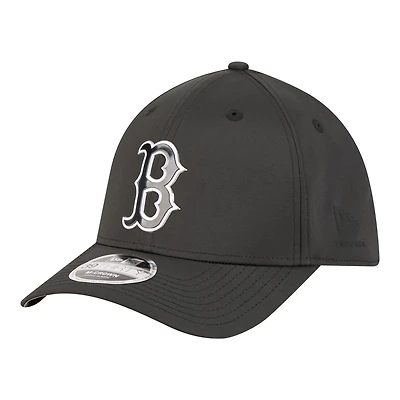 Men's New Era  Black Boston Red Sox Metallic 39THIRTY M-Crown Flex Hat