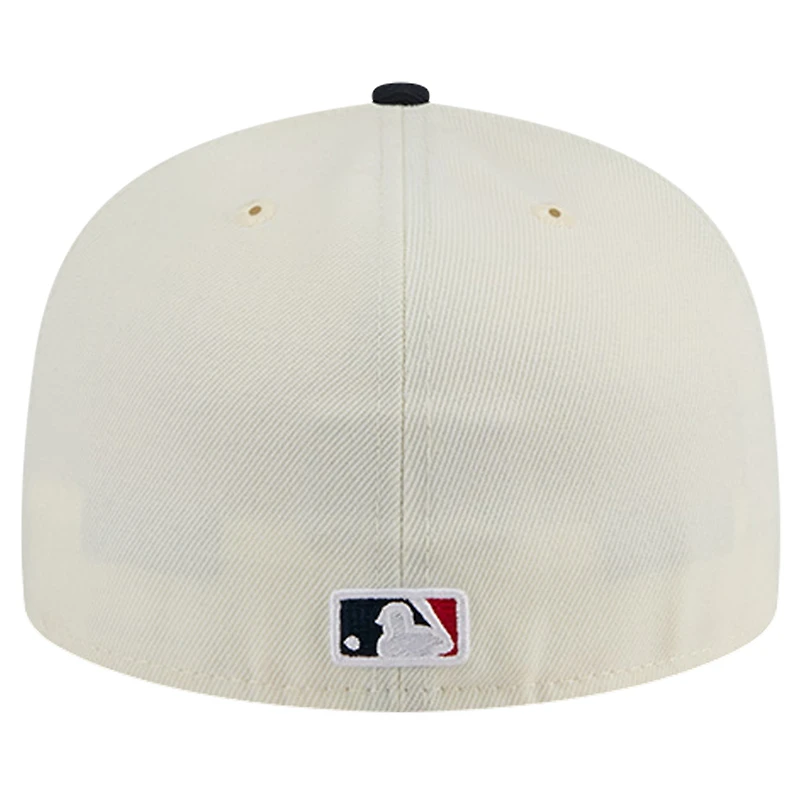Casquette ajustée New Era 59FIFTY Chrome crème des Boston Red Sox pour homme