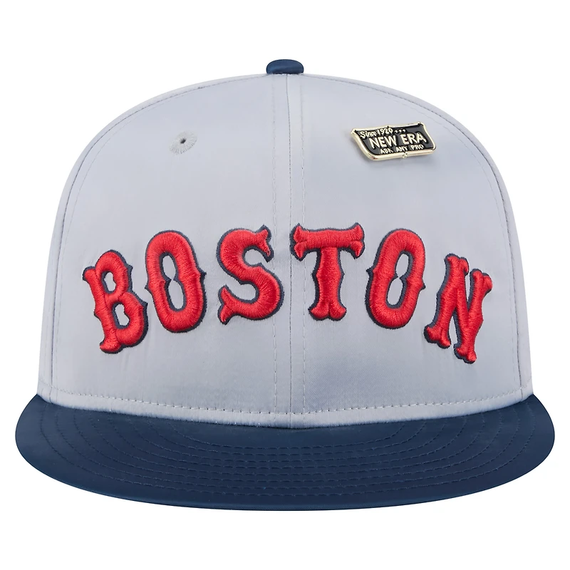 Casquette ajustée New Era 59FIFTY en satin gris/bleu marine des Boston Red Sox pour homme