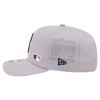 Casquette ajustable New Era grise Boston Red Sox 9SEVENTY perforée au laser pour homme