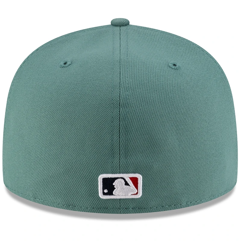 Men's New Era  Green Boston Red Sox 2025 City Connect 59FIFTY Fitted Hat