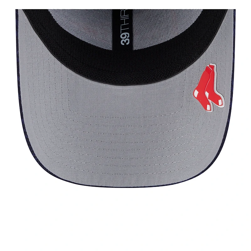 Casquette MLB Clubhouse 39THIRTY Flex Boston Red Sox 2025 New Era bleu marine pour homme