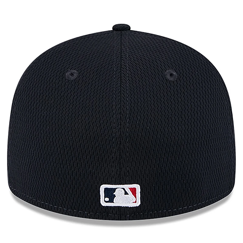 Casquette ajustée 59FIFTY Boston Red Sox 2025 MLB Clubhouse Low Profile New Era pour homme bleu marine