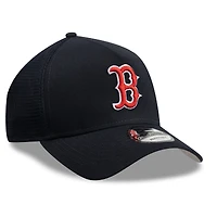 Casquette trucker ajustable New Era bleu marine Boston Red Sox 9FORTY à monture A et inscription latérale