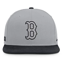 Men's Nike Gray/Navy Boston Red Sox Primetime Pro Dri-FIT Snapback Hat