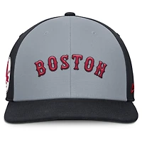 Men's Nike Navy/Red Boston Red Sox Pro Performance Snapback Hat