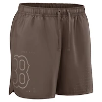 Short Nike marron clair Boston Red Sox Statement pour homme