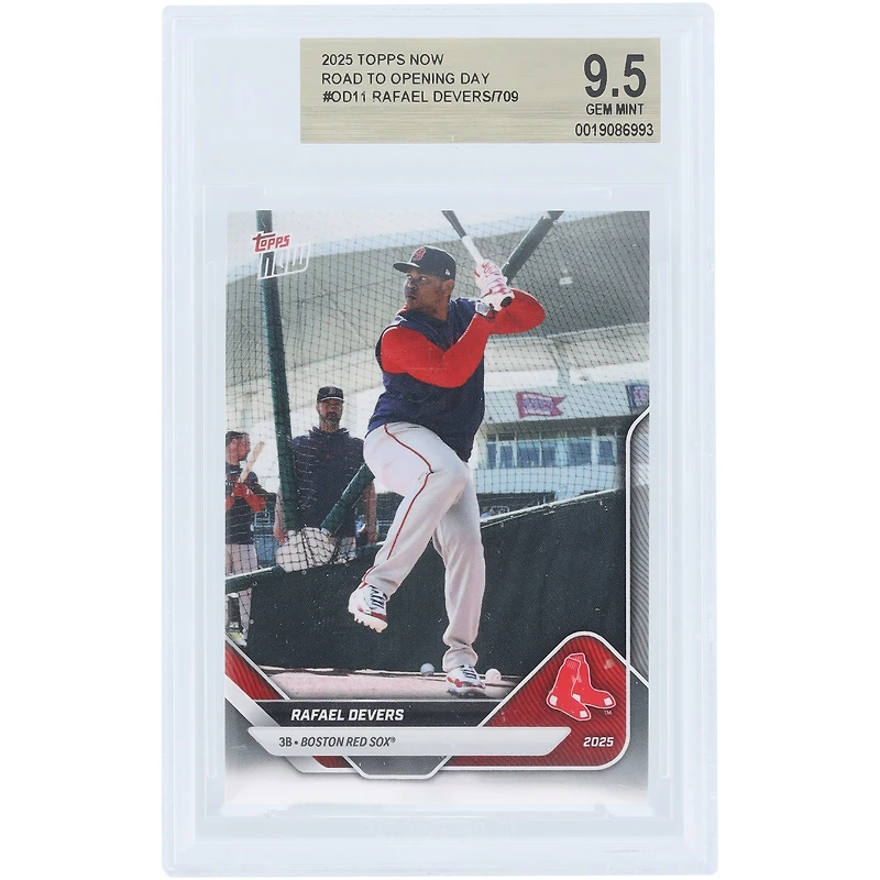 Carte Rafael Devers Boston Red Sox 2025 Topps Now Road to Opening Day #OD-11 authentifiée BGS 9.5
