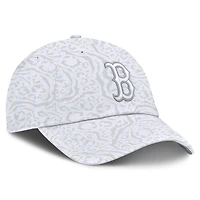 Women's Fanatics  White Boston Red Sox Umbra Adjustable Hat