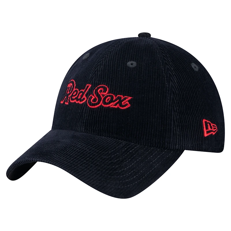 Casquette ajustable 9TWENTY en velours côtelé bleu marine des Boston Red Sox de New Era pour femme