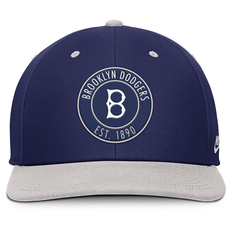 Men's Nike Navy/Silver Brooklyn Dodgers Cooperstown Collection Pro Dri-FIT Snapback Hat