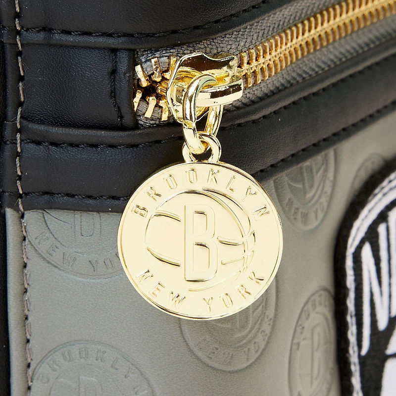 Loungefly Brooklyn Nets Patches Mini sac à dos