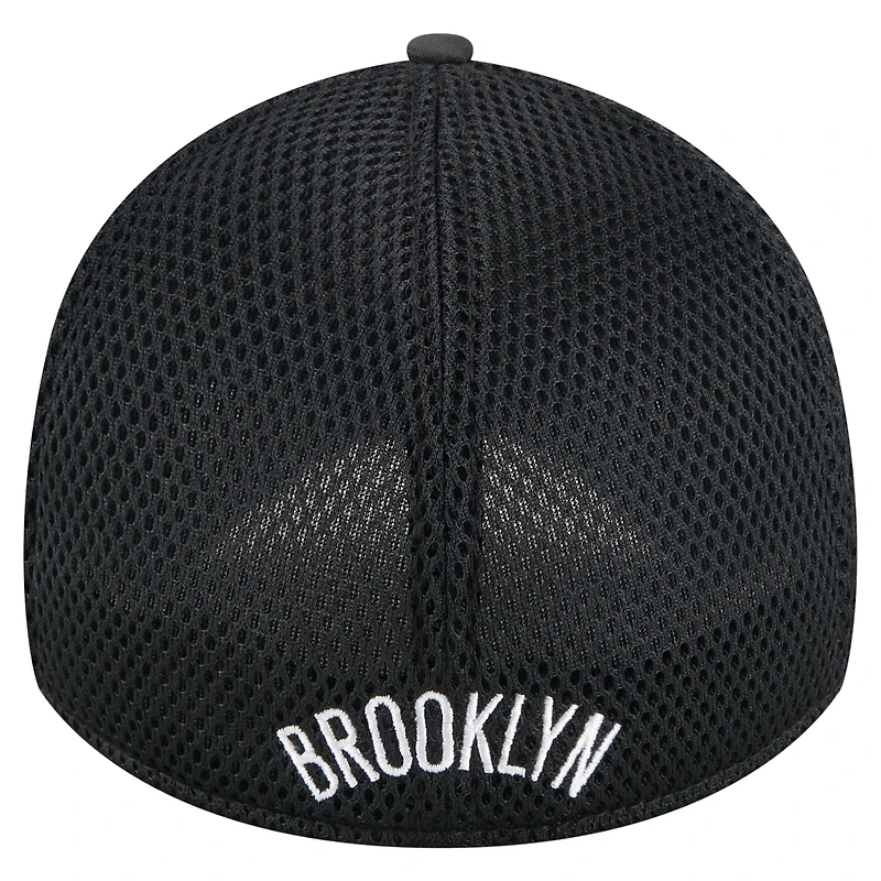 Casquette 39THIRTY Flex noire à motif camouflage subtil des Brooklyn Nets de New Era pour homme
