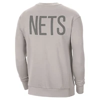 Sweat-shirt à capuche épais Jordan Brand Stone Brooklyn Nets Courtside Statement Edition pour homme