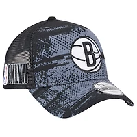 Casquette ajustable Brooklyn Nets Tip Off A-Frame Trucker 9FORTY noire/anthracite pour homme de New Era