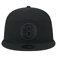 Casquette New Era noire à panneau fendu 9FIFTY pour homme, style aventure, Brooklyn Nets