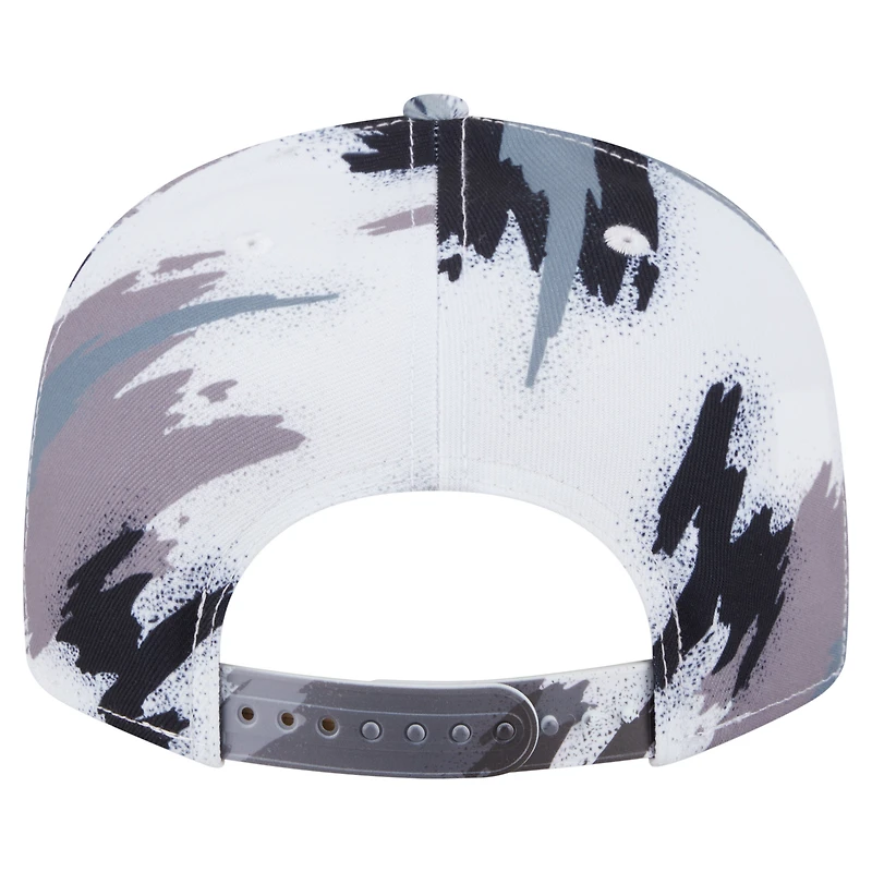 Men's New Era  White Brooklyn Nets Paint 9FIFTY Snapback Hat