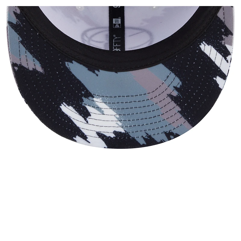 Men's New Era  White Brooklyn Nets Paint 9FIFTY Snapback Hat