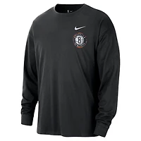 T-shirt à manches longues Nike Brooklyn Nets City Edition Remix Essential Logo noir pour homme