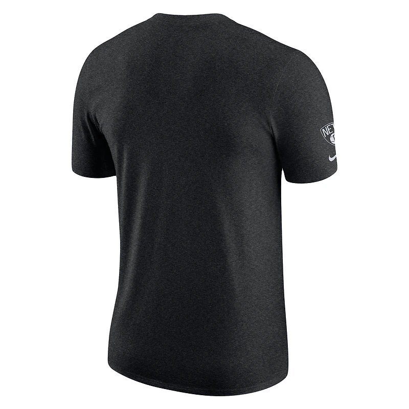 Men's Nike Heather Black Brooklyn Nets Courtside Versus Flight Max90 T-Shirt