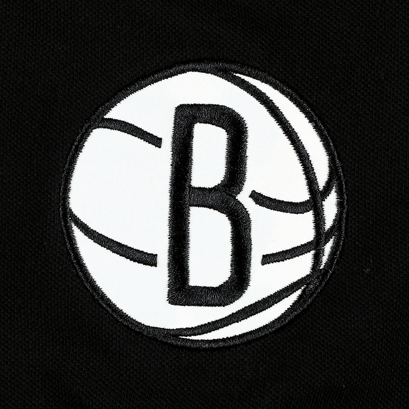 Polo en piqué Stanley pour homme Tommy Jeans Black Brooklyn Nets