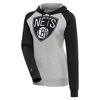 Sweat à capuche manches raglan Victory Antigua gris chiné/noir pour femme des Brooklyn Nets