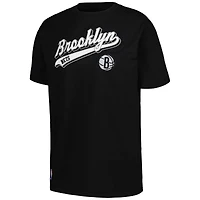 T-shirt noir Pro Standard Brooklyn Nets Script Boyfriend pour femmes