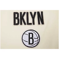 T-shirt court classique rétro crème pour femmes Pro Standard Brooklyn Nets