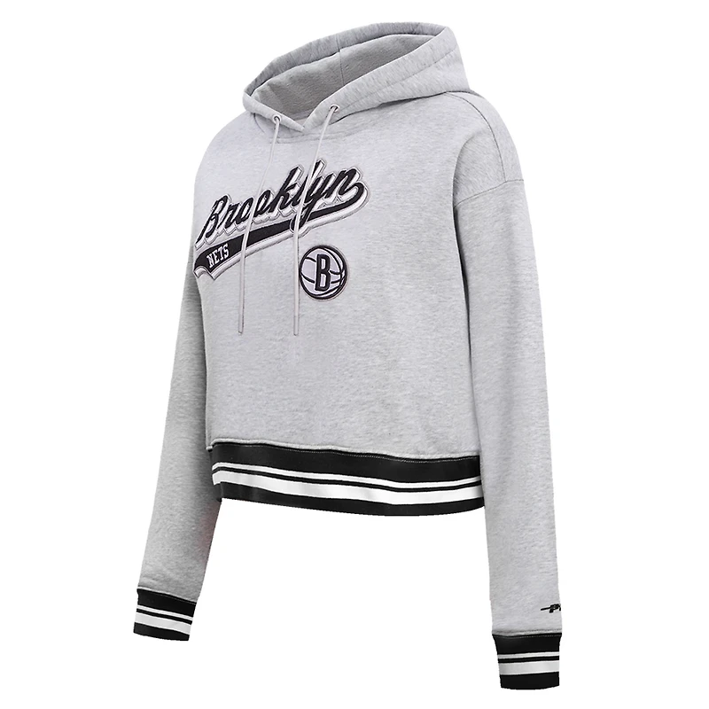 Sweat à capuche court Pro Standard pour femmes, gris chiné, Brooklyn Nets, Script Tail