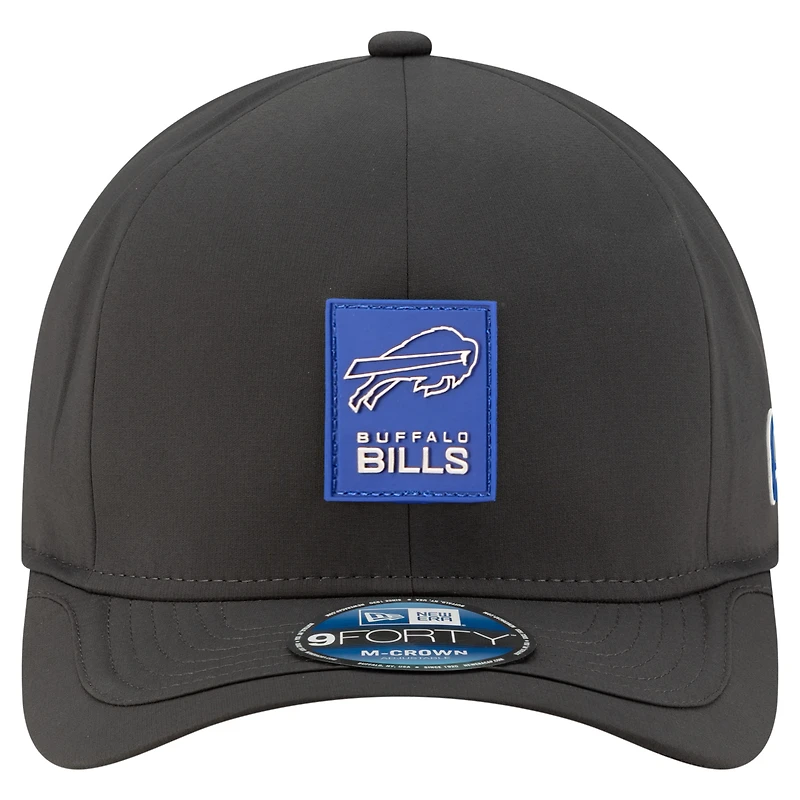 Casquette ajustable New Era Buffalo Bills 2025 Sideline pour homme, couleur anthracite, modèle 9FORTY M-Crown