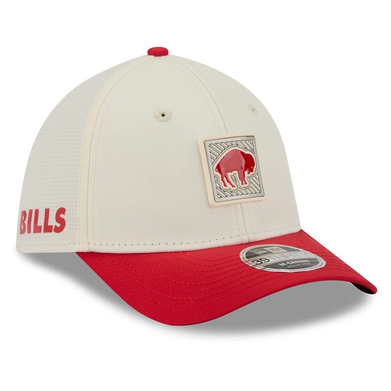 Men's New Era Cream/Red Buffalo Bills 2026 NFL Training Camp 39THIRTY Flex Hat