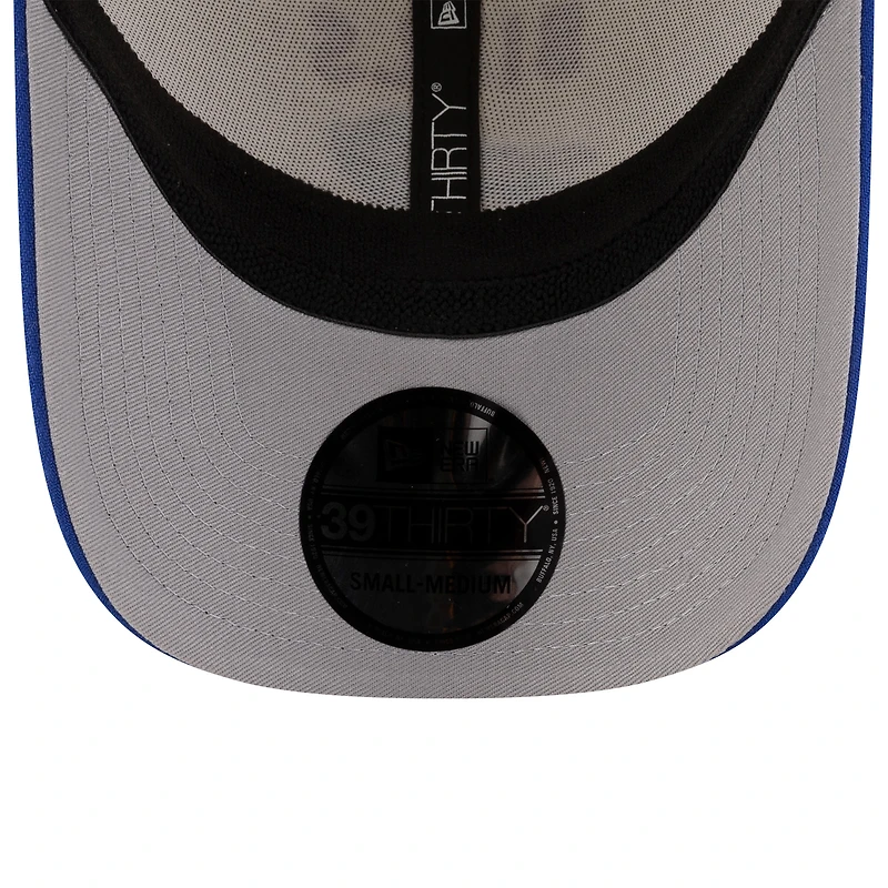 Casquette New Era 39THIRTY Flex crème/bleu royal pour homme, Buffalo Bills, repêchage NFL 2025