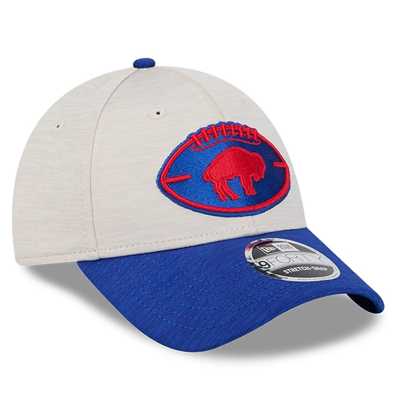 Casquette ajustable Royal Buffalo Bills 2024 Sideline 9FORTY New Era pour homme