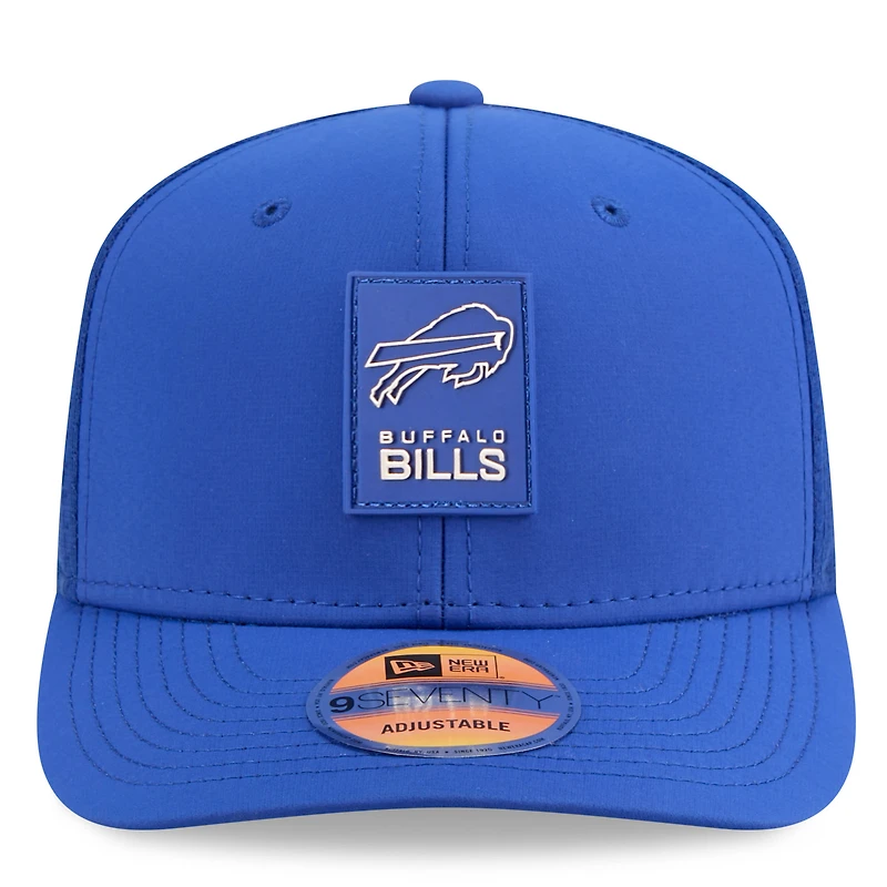 Casquette ajustable New Era Royal Buffalo Bills 2025 Sideline 9SEVENTY pour homme