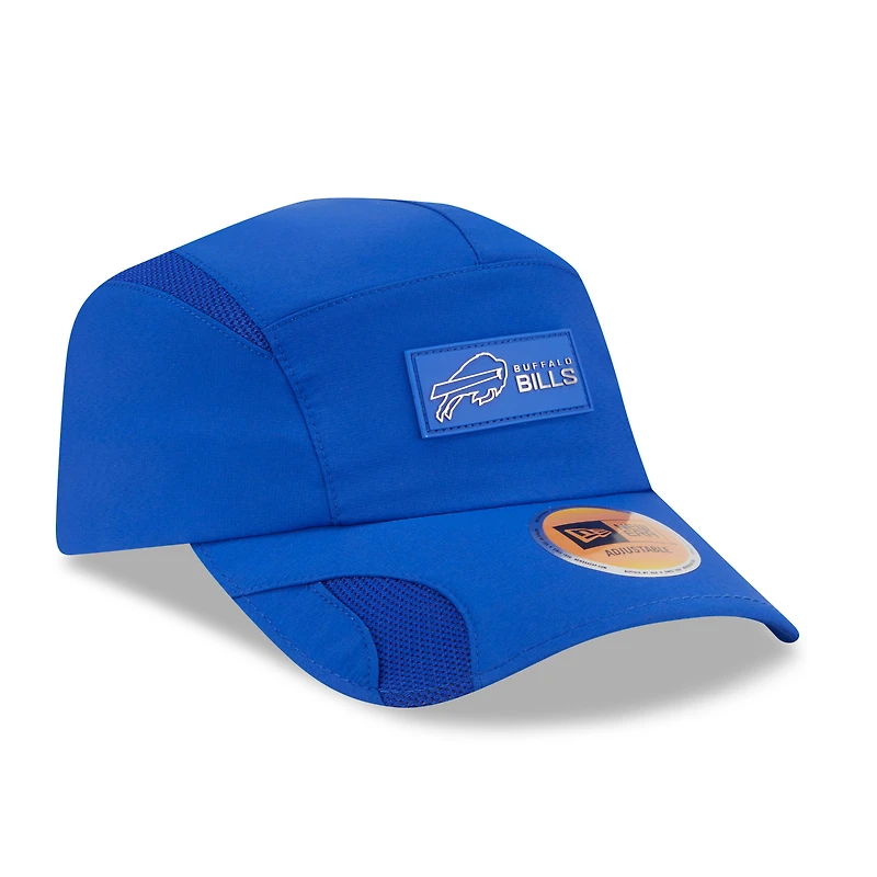 Men's New Era Royal Buffalo Bills 2025 Sideline  Runner Adjustable Hat