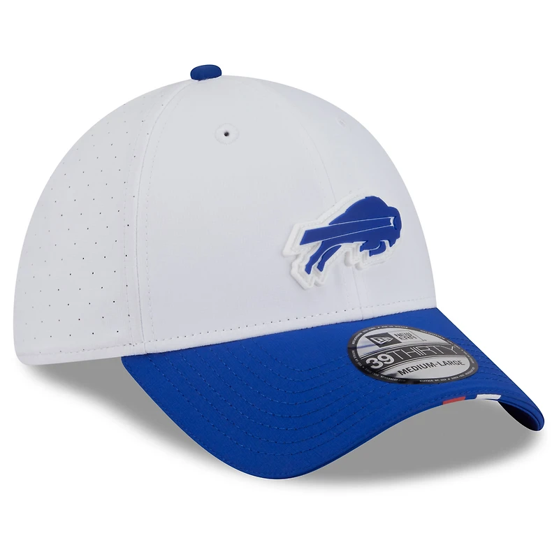 Men's New Era  White/Royal Buffalo Bills 2025 NFL Training Camp 39THIRTY Flex Hat