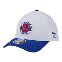 Men's New Era White/Royal Buffalo Bills Patch 39THIRTY A-Frame M-Crown Perforated Flex Hat