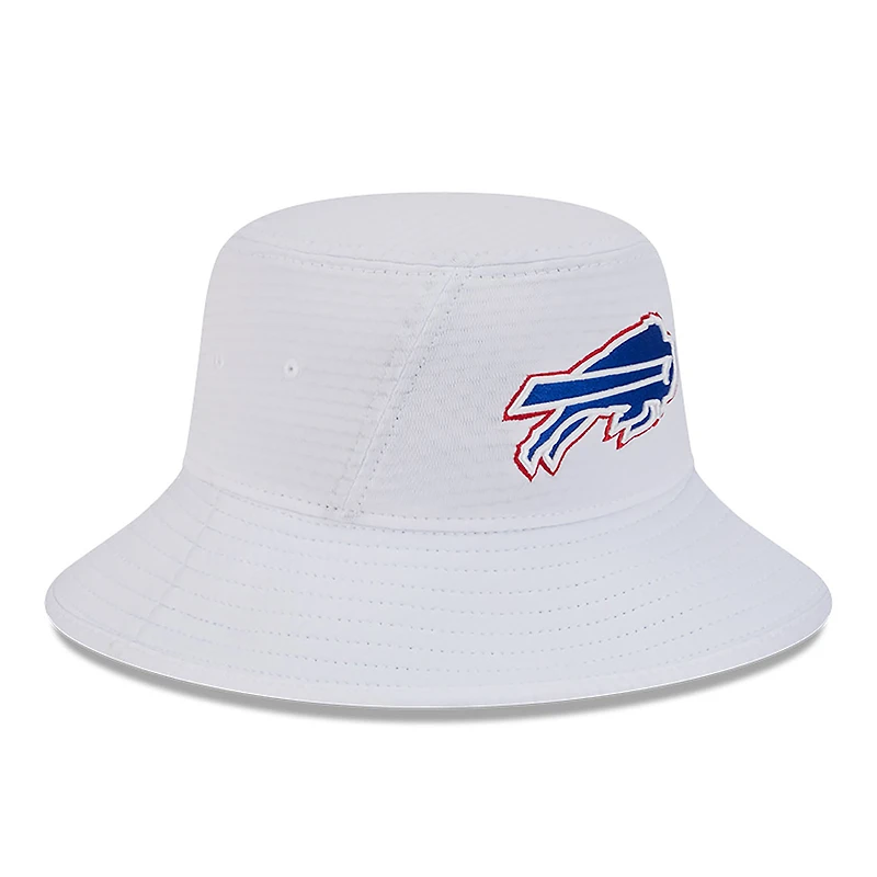 Chapeau bob extensible New Era pour hommes des Buffalo Bills 2024 NFL Training Camp blanc