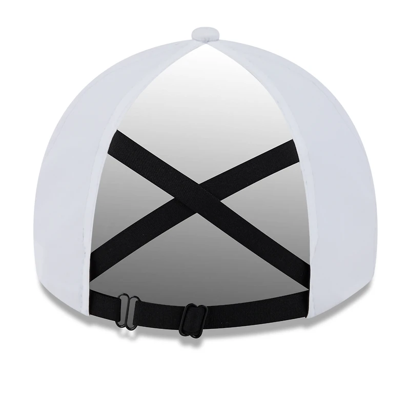 Casquette ajustable 9TWENTY pour femme New Era White Buffalo Bills 2025 Rivalries Collection Fan Pack Ponytail