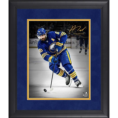 Photo encadrée d'Alex Tuch (Buffalo Sabres) - 11 x 14 pouces) - Signature reproduite