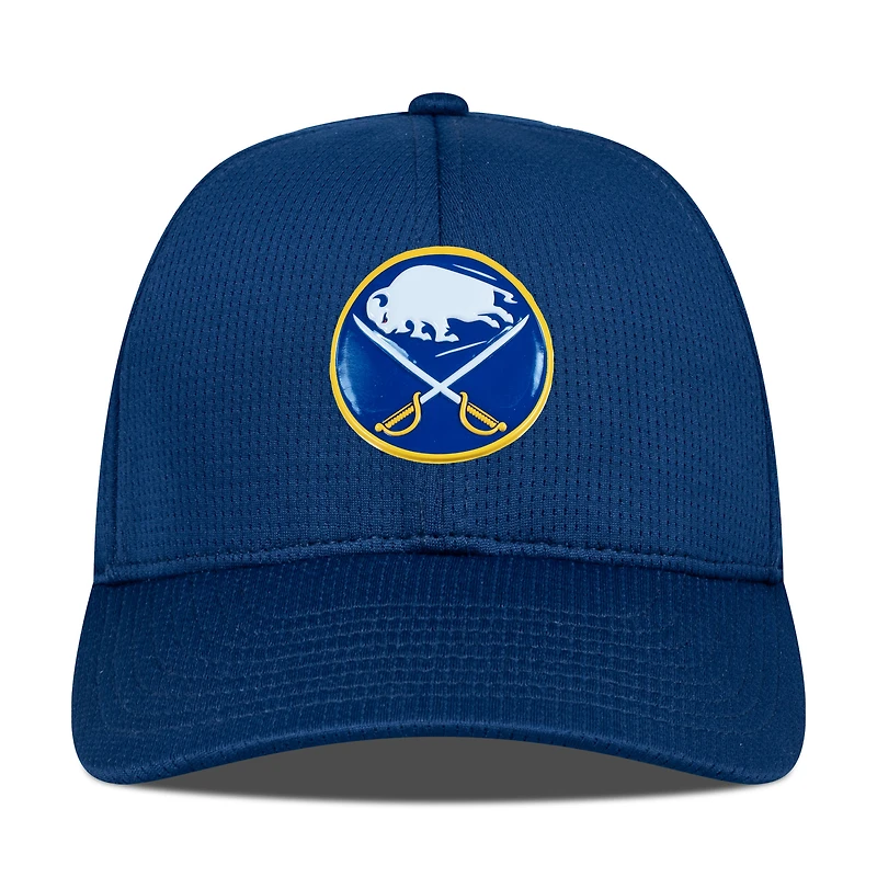 Casquette ajustable structurée Zephyr Insignia Core pour homme de Levelwear Royal Buffalo Sabres