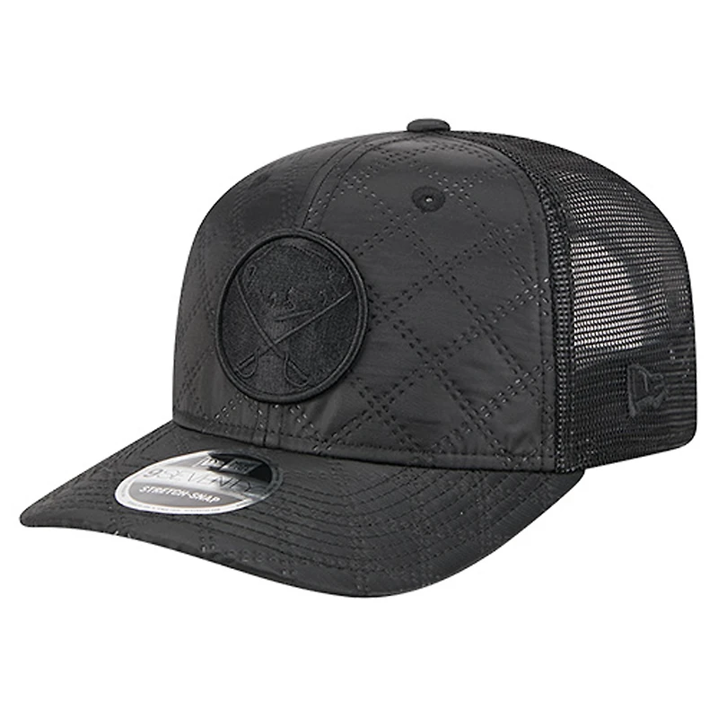 Casquette de camionneur ajustable New Era 9SEVENTY en nylon matelassé noir Buffalo Sabres pour homme
