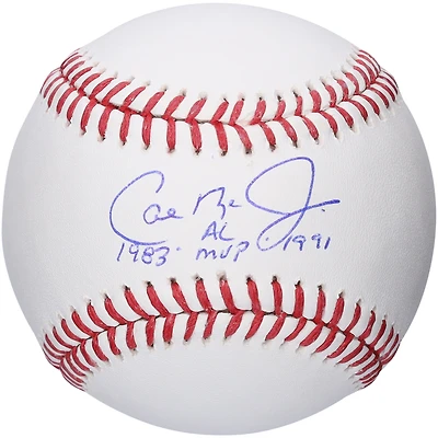 Baseball autographié par Cal Ripken Jr. des Orioles de Baltimore avec l'inscription « 1983 & 1991 AL MVP »