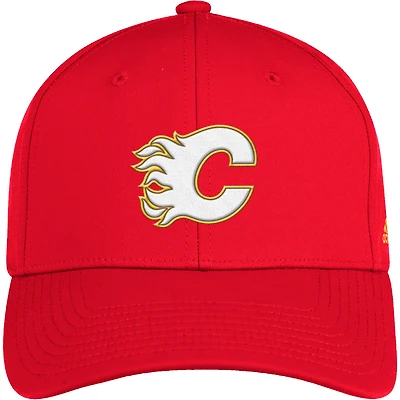 Men's adidas Red Calgary Flames Structured - Flex Hat