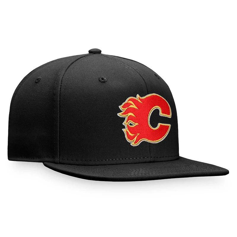 Casquette ajustée noire avec logo principal des Flames de Calgary Fanatics pour hommes