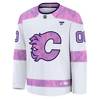 Maillot d'entraînement personnalisé pour hommes Fanatics White Calgary Flames 2024 Hockey Fights Cancer